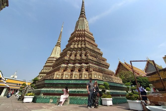 Bangkok Tour: Highlights & Hidden Gems & Long Tail Boat - The value of $123.22 per person for a private day with transfers and a boat