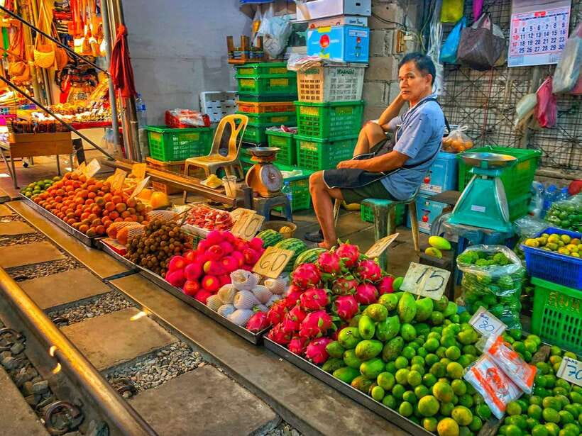 Bangkok: Train Market & Floating Market with Boat Ride - Should you book this Bangkok market day trip?