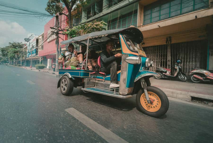 Bangkok: Tuk Tuk Tour - Hotel Pickup to Evening Lights: How the 4-Hour Flow Works