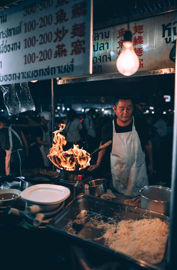 Bangkok: Tuk Tuk Tour - Evening Dinner Toward Yaowarat (Chinatown): Street Food Time Without the Fuss
