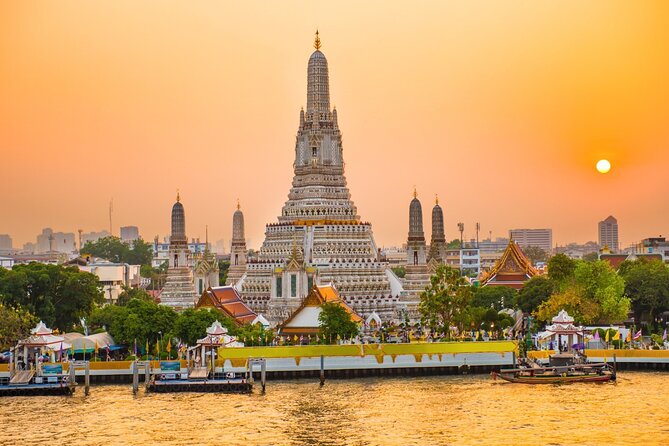 Bangkok Tuk-Tuk Tour by Night with Chinatown Street Food Meal - Shared tuk-tuk rides: fun speed, shared seats, and time limits