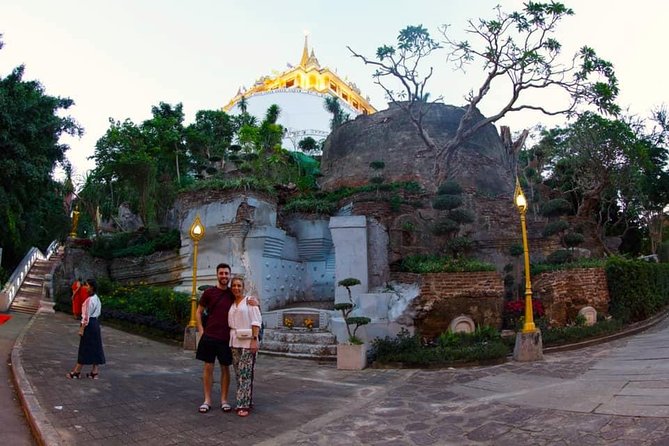Bangkok Tuk Tuk Tour - Hotel-pickup & Dinner - Hotel Pickup and Small Group Size: Why This Feels Easy