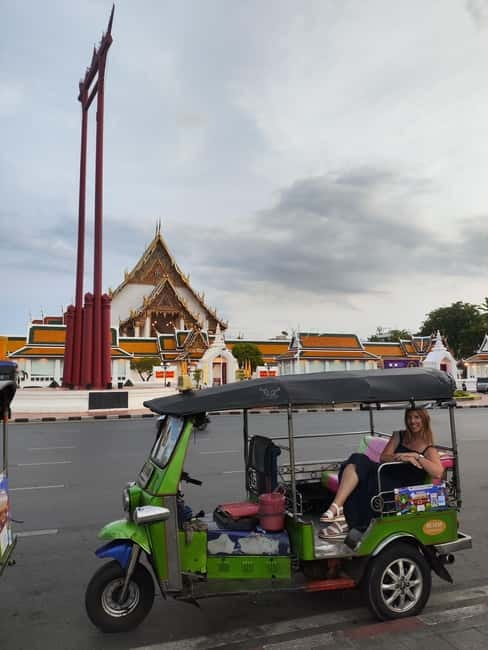 Bangkok Tuk Tuk Tour with Hotel Pick up and Dinner - How the Dinner Feel Fits Into a Street-Food Tour