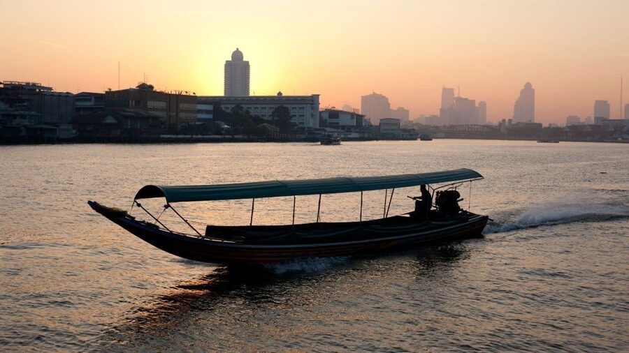 Bangkok Twilight : Hidden Canal, Big Buddha & temple - Panoramic Bangkok Skyline, From the Water