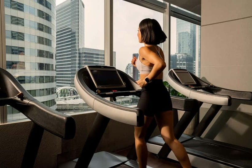 Bangkok: W Hotel Pool & Gym Experience - The Outdoor Pool: Chill Time That You Can Pace