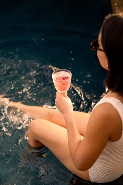 Bangkok: W Hotel Pool & Gym Experience - Sundays Bring the Polar Plunge (Ice Bath)