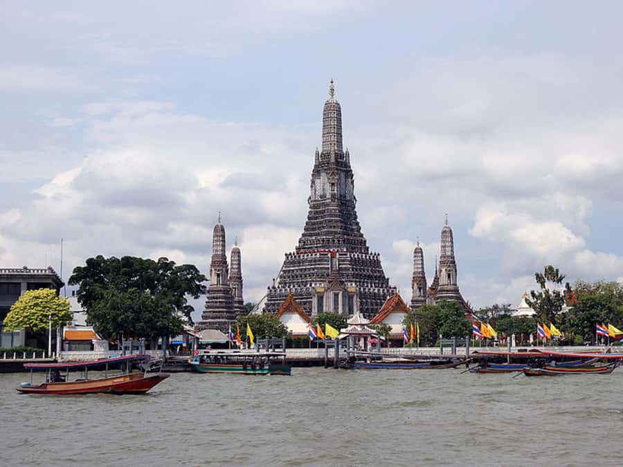 Bangkok: Wat Pho & Wat Arun Half-Day Private Walking Tour - Key Highlights You’ll Care About