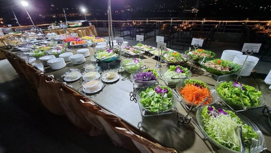Bangkok: White Orchid Chao Phraya Dinner Cruise - The White Orchid onboard feel: comfy luxury, not fussy