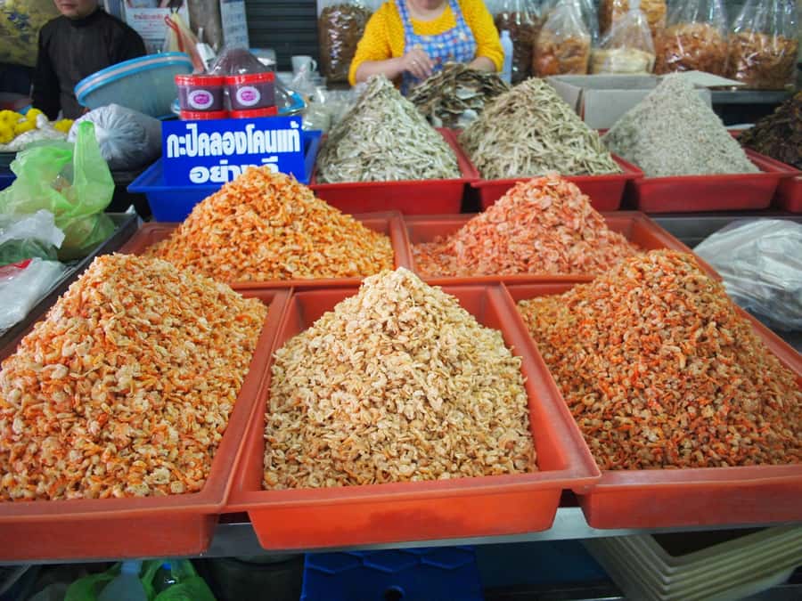 BKK :Meet monkey, mangrove forest, seafood& market -private - Mangrove fish farm and monkey encounters near the Gulf