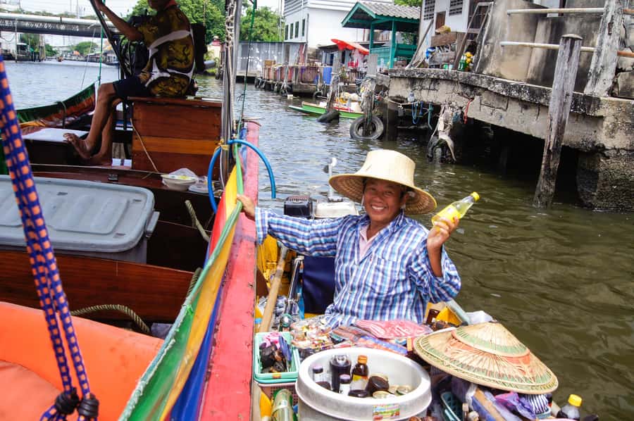 BKK’s Ultimate Food & Canal Tour "Tuk-Tuk Temples & Tastes" - Hong’s guide style: photos, translation, and confidence