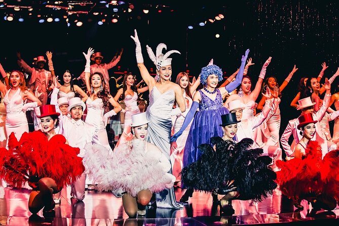 Calypso’s Glittering Cabaret Extravaganza - Inside the theater: comfy tables, practical facilities, and a clear family tone