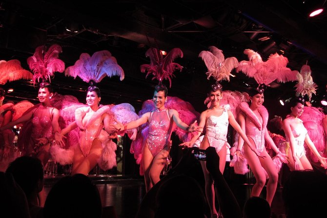 Calypso’s Glittering Cabaret Extravaganza - Price and timing that make sense for a first-time cabaret night