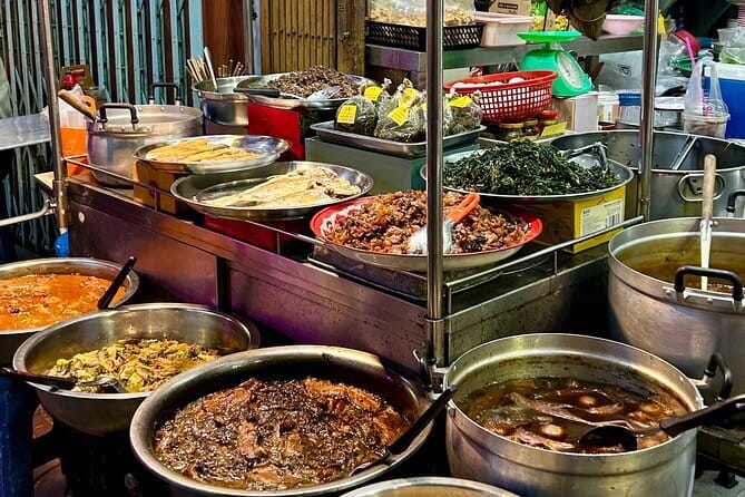 Chinatown Street Food Small Group Tour in Bangkok - What $15.73 buys you, and where your baht goes