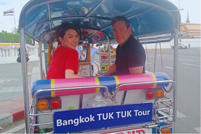 CHOB TUK TUK + Canal + Food Tasting - Stop 1: Long-tail boat on the Chao Phraya and Klong Bangkok Noi