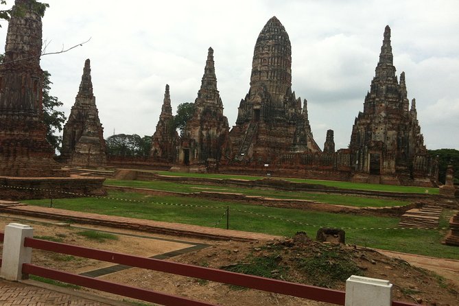 Colors of Ayutthaya Full-Day Bike Tour - Why bike through Ayutthaya feels better than car-hopping