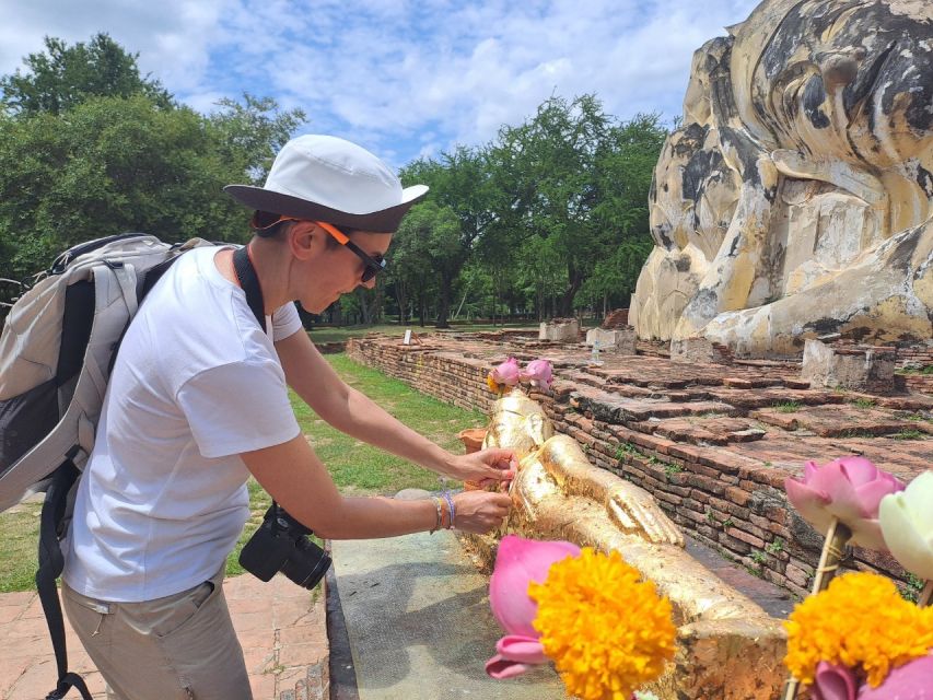 Colors of Ayutthaya: UNESCO Heritage 6 hour Bicycle Tour - Luang Phor Lokayasuttha: the reclining Buddha moment