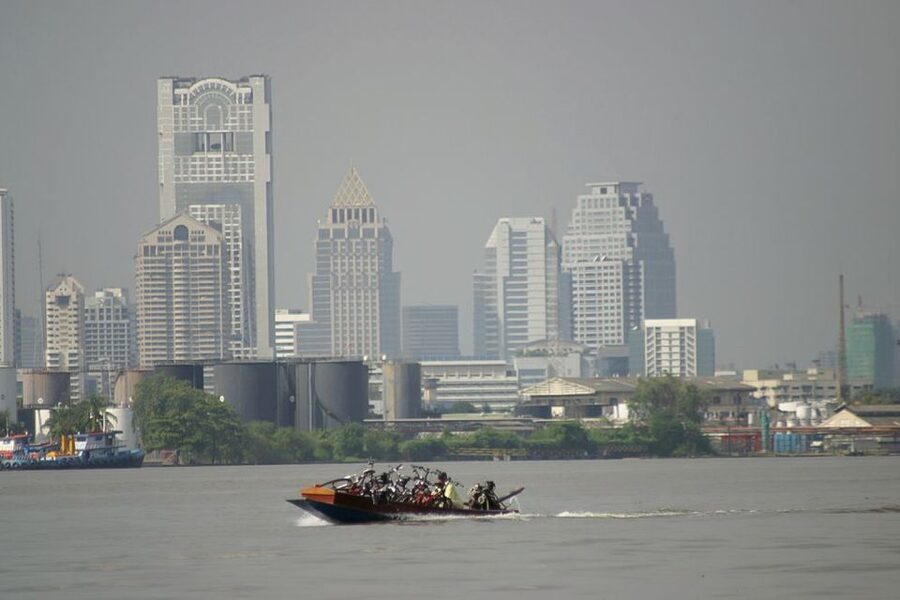 Colors Of Bangkok: 4-Hour Small Group Bike Tour - From Bangkok Office to the River: How the Day Starts
