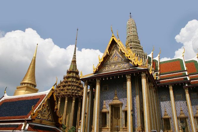 Damnern Saduak Floating Market, Grand Palace and Wat Phra Keo Tour from Bangkok - The drive from Bangkok: why the 7:00 am start is part of the value