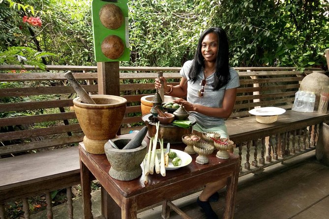 Damnoen Saduak Floating Market Small Group Tour - Damnoen Saduak Floating Market: what you’ll really spend your time doing