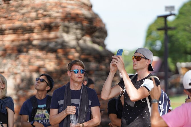 Day Tour From Bangkok to Ayutthaya By Bus - CentralWorld meetup, then a 90-minute ride into the old capital