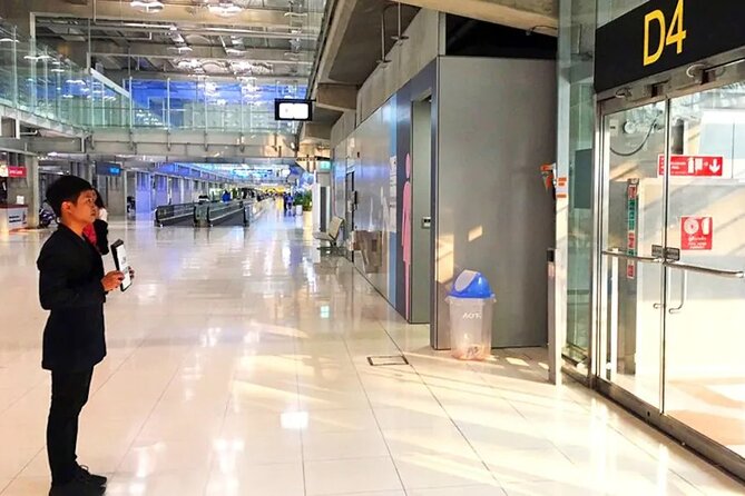 Don Mueang Guided VIP Fast Track Immigration Service - Customs, Baggage Claim, and Finding Your Exit Stop