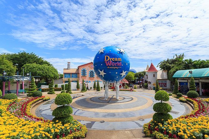 Dream World Bangkok Admission Ticket - Snow Town and the cold-weather reset