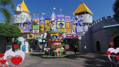 DreamWorld: Thailand’s Ultimate Theme Park