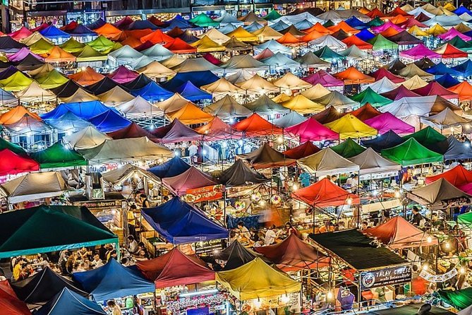 Experience Bangkok at Night with Streetfood Dinner & Foot Massage - Guides you can learn from, not just follow