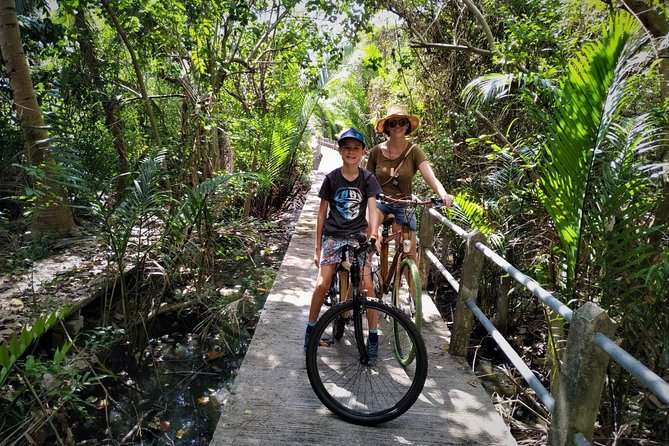 Family Bicycle Tour in the Green Oasis of Bangkok on Bamboo bikes - Key things you’ll notice right away