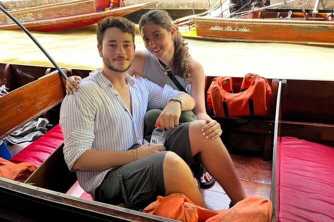 Floating and Railway Markets Private Tour - How this Bangkok route strings together two market worlds