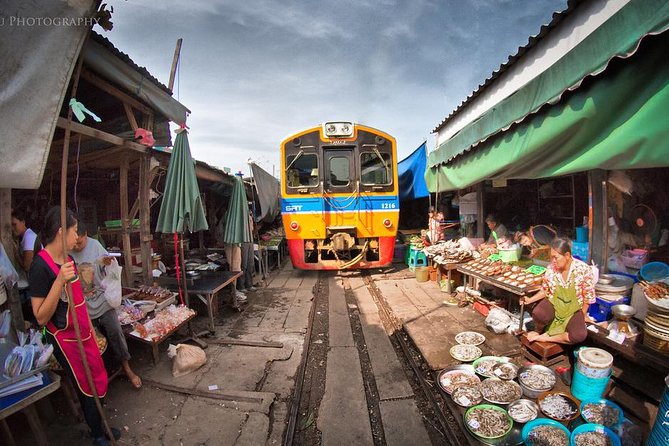 Floating Market & Railway Market Bangkok - Should you book it