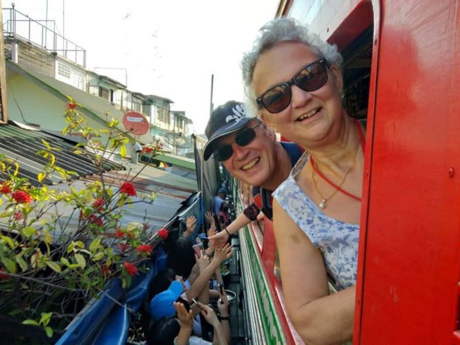 Floating & Railway markets (multi-language) - Private hotel pickup that keeps your day on track