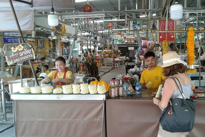 Flower Market & Floral Art: Multilingual Private Tour [EN/others] - Price and value for $95.17, and what you really pay for