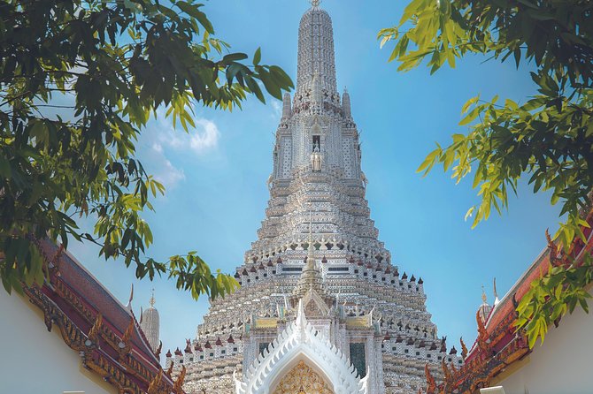 Free discovery of Bangkok with your private English-speaking guide - Getting around and paying the extras: what $144.52 really buys you