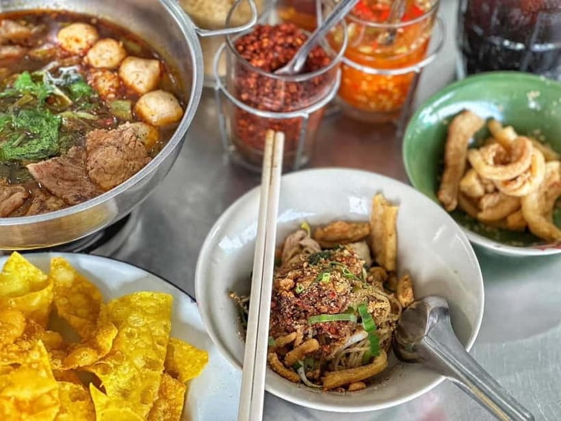 From Bangkok: Ayutthaya Food Journey and History - Ayutthaya food and history in one 9:00 to 4:00 day