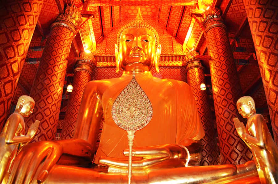 From Bangkok: Ayutthaya Heritage Site & Boat Ride (Private) - Wat Mahathat and the Tree-Root Buddha: The Stop Everyone Remembers
