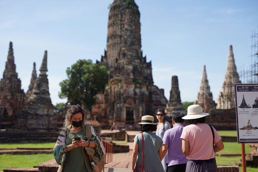 From Bangkok: Ayutthaya Historical Day Tour by Bus - Guide quality can shape your day