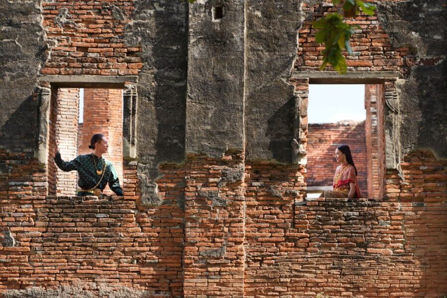 From Bangkok: Ayutthaya Historical Day Tour by Bus - Wat Phra Sri Sanphet: former royal temple, now a powerful ruin