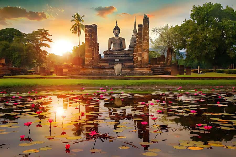 From Bangkok:Ayutthaya Night Temples&Market with local Snack - Bang Pa-In Palace: the royal warm-up before the temple circuit