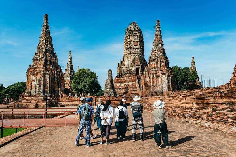 From Bangkok: Ayutthaya Temples Guided Tour with Lunch - Getting there from Bangkok: the ride is part of the experience