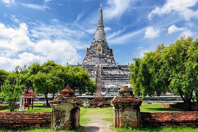 From Bangkok: Ayutthaya Temples Small Group Tour with Lunch - Guides make or break the temple experience