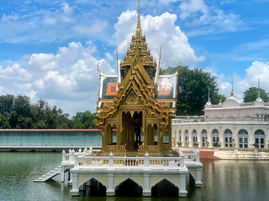 From Bangkok: Ayutthaya Temples Tour with Bang Pa-In Palace - Wat Mahathat: The Roots, the Meaning, and Time to Shop