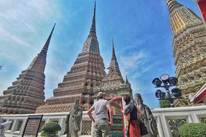 From Bangkok: Ayutthaya UNESCO Heritage Park and Temples Tour - Guides like Peak and Betty: how storytelling improves what you see