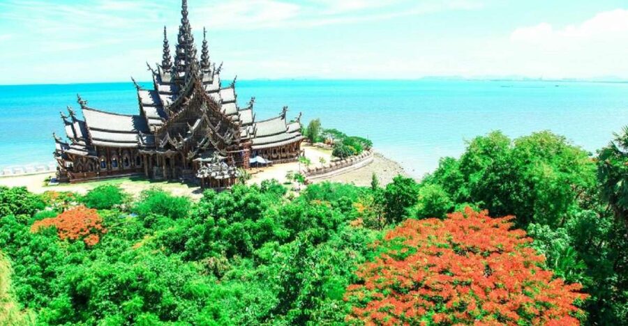 From Bangkok: Day Trip to Pattaya City & Sanctuary of Truth - Sanctuary of Truth: A Sea-Side Wooden Castle Built for Intrigue
