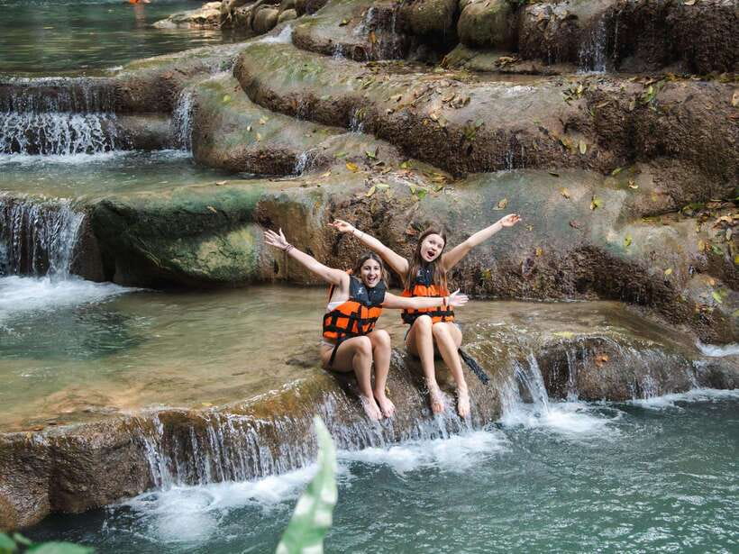 From Bangkok: Erawan Park & Kanchanaburi Small-Group Tour - Key highlights at a glance