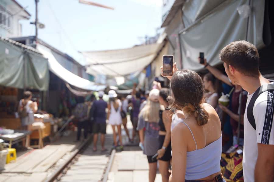 From Bangkok: Floating Market and Ayutthaya Guided Day Tour - Key Highlights You’ll Actually Care About