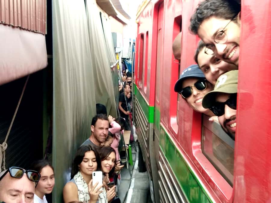 From Bangkok: Floating & Railway Markets Tour & Coconut Farm - Key points to know before you go