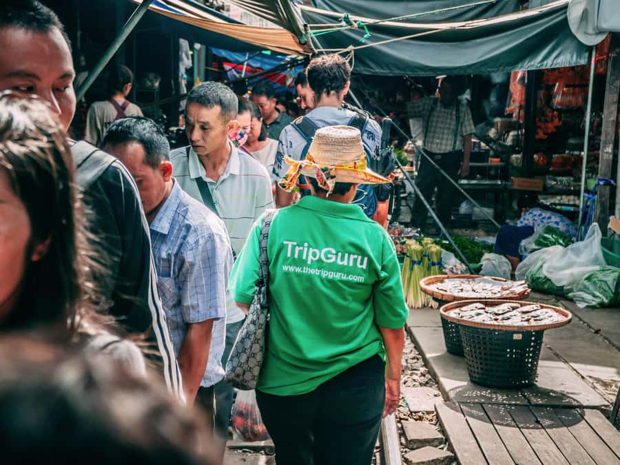 From Bangkok: Maeklong Railway and Floating Market Day Tour - Food and shopping: plan around what is not included
