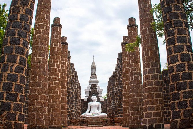 From Bangkok : Muang Boran - The Ancient City of Samut Prakan - The guided visit: how English commentary changes the experience