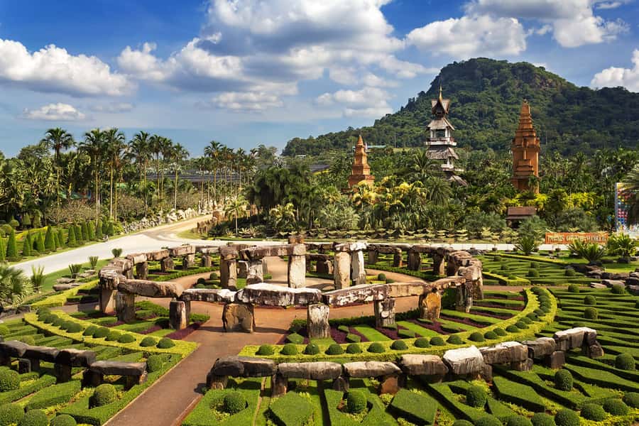 From Bangkok: Pattaya Private Customizable Day Trip - Customizing your Pattaya day: choosing 3 to 4 sights wisely